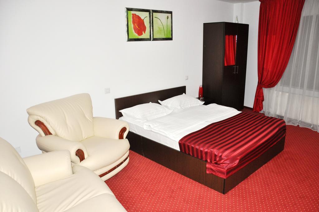 Hotel Thomas Bucureşti Ngoại thất bức ảnh