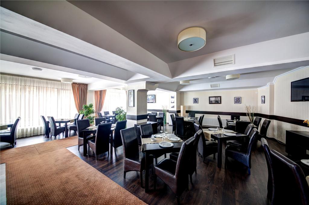 Hotel Thomas Bucureşti Ngoại thất bức ảnh